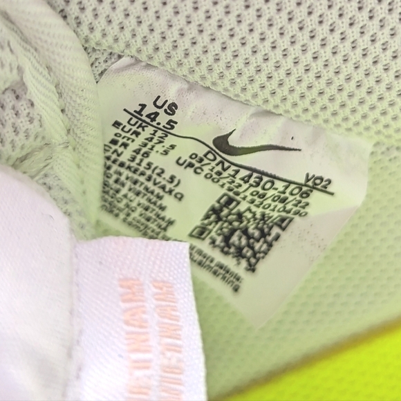 Nike Air Force 1 07 Next Nature Sneaker in White Arctic Orange Size 14.5 NWT - Picture 10 of 10